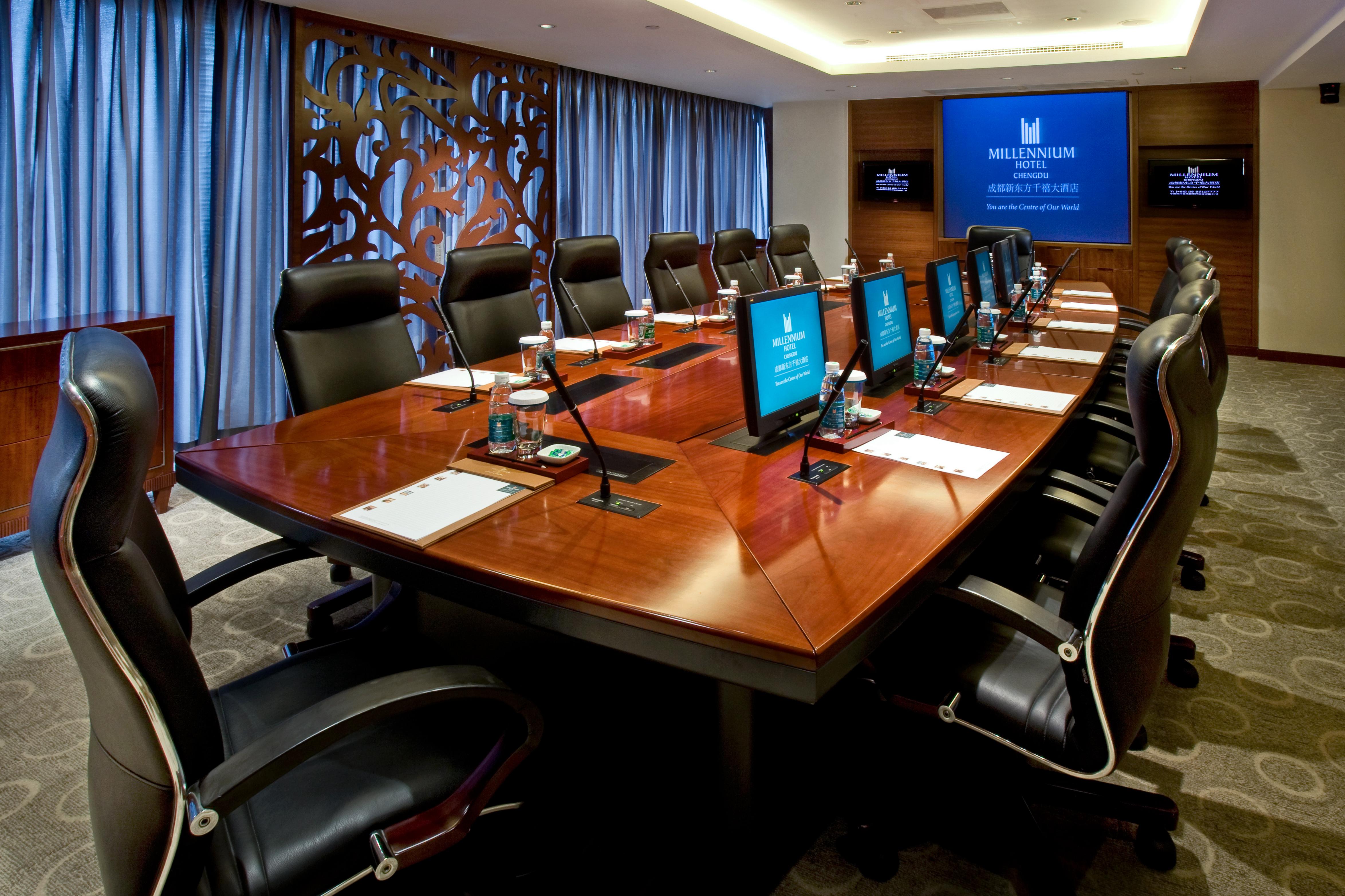 Millennium Hotel Chengdu - Close To Wuhou Shrine And Chengdu South Railway Station,Fluent English Service מראה חיצוני תמונה