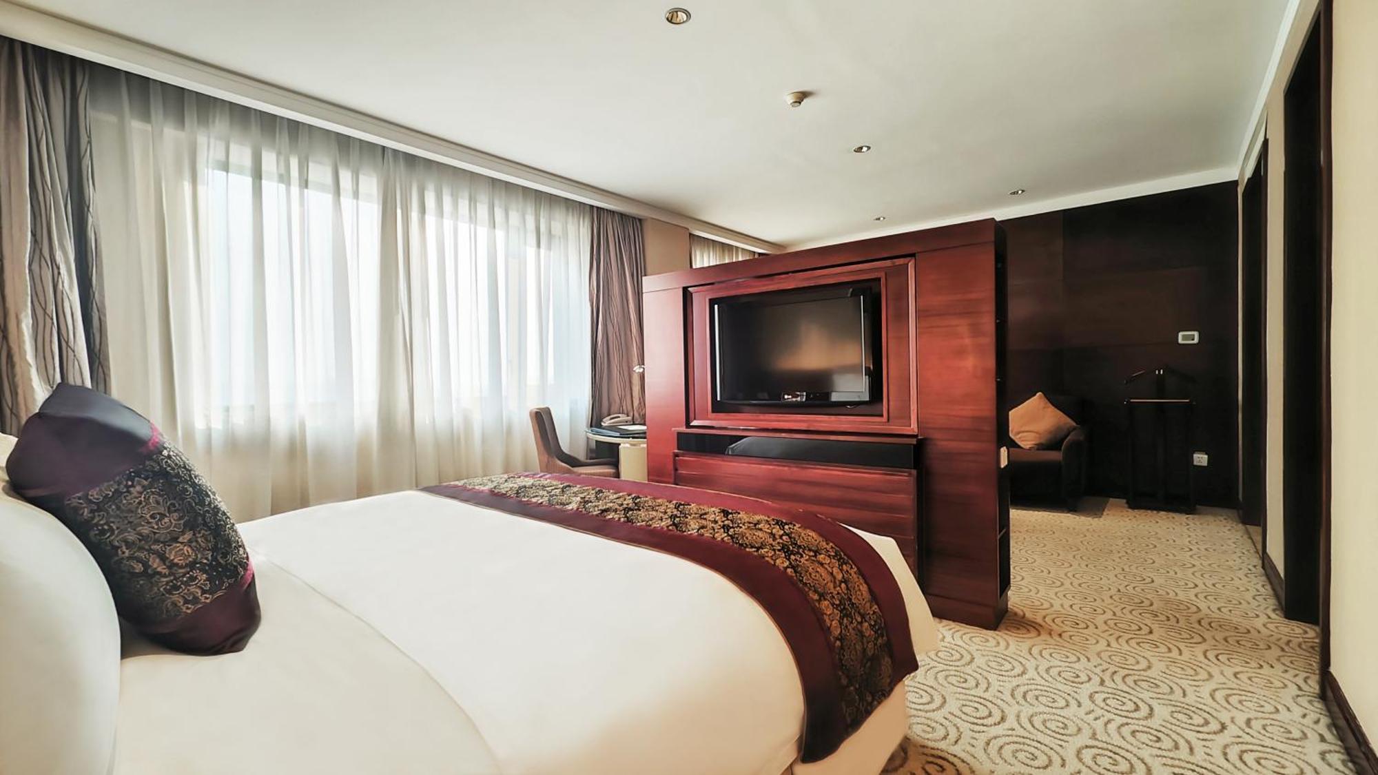 Millennium Hotel Chengdu - Close To Wuhou Shrine And Chengdu South Railway Station,Fluent English Service מראה חיצוני תמונה