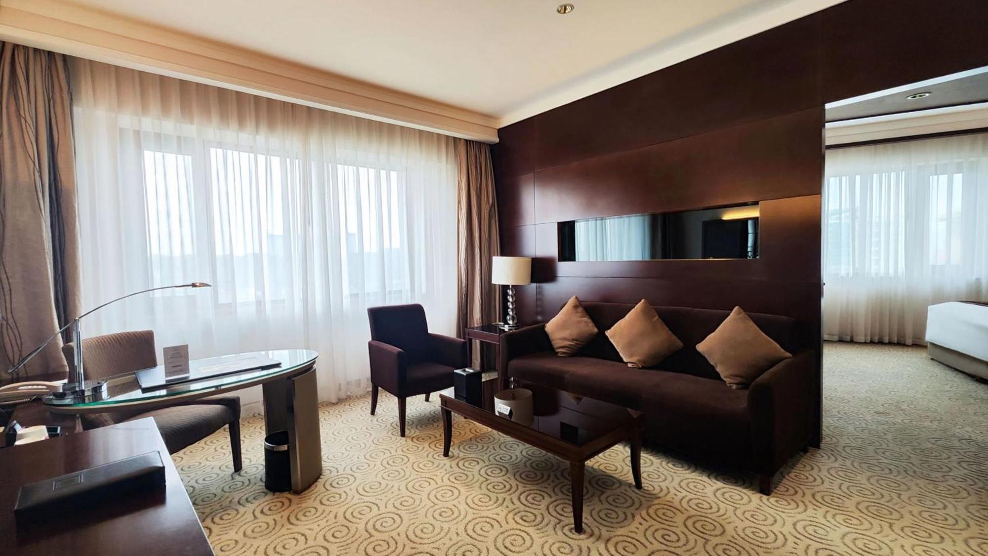 Millennium Hotel Chengdu - Close To Wuhou Shrine And Chengdu South Railway Station,Fluent English Service מראה חיצוני תמונה
