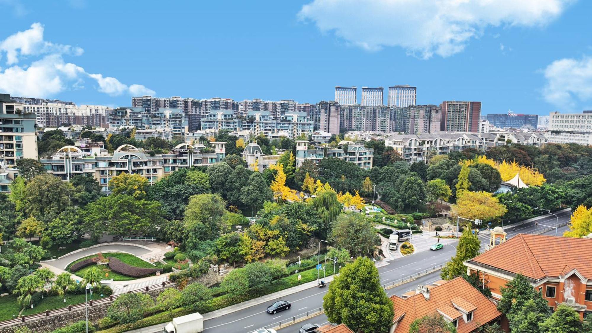 Millennium Hotel Chengdu - Close To Wuhou Shrine And Chengdu South Railway Station,Fluent English Service מראה חיצוני תמונה
